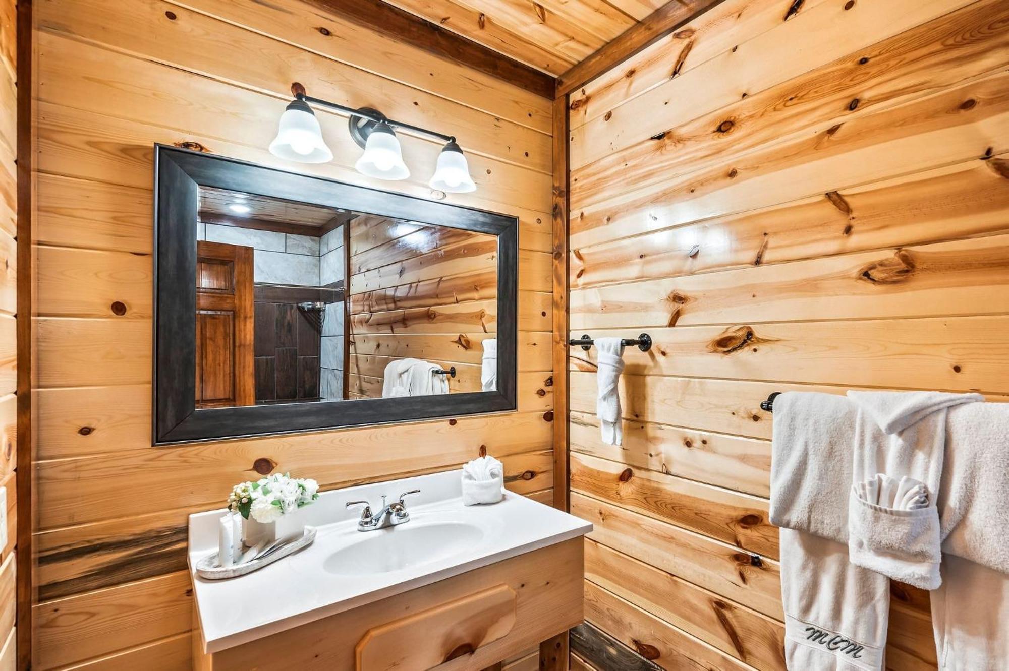 Smokey'S Paradise By Avantstay Sleeps 22 Pool Sevierville Esterno foto